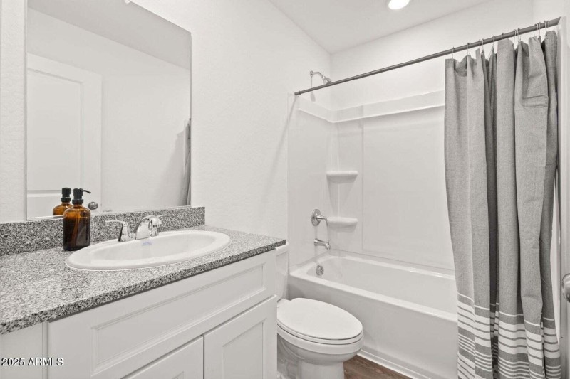 20250327162238698328000000-o