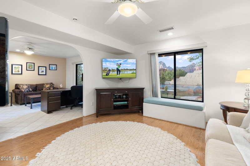 50-web-or-mls-DSC03611