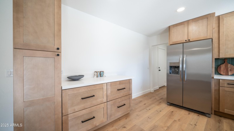 4981 W Michelle Dr-12