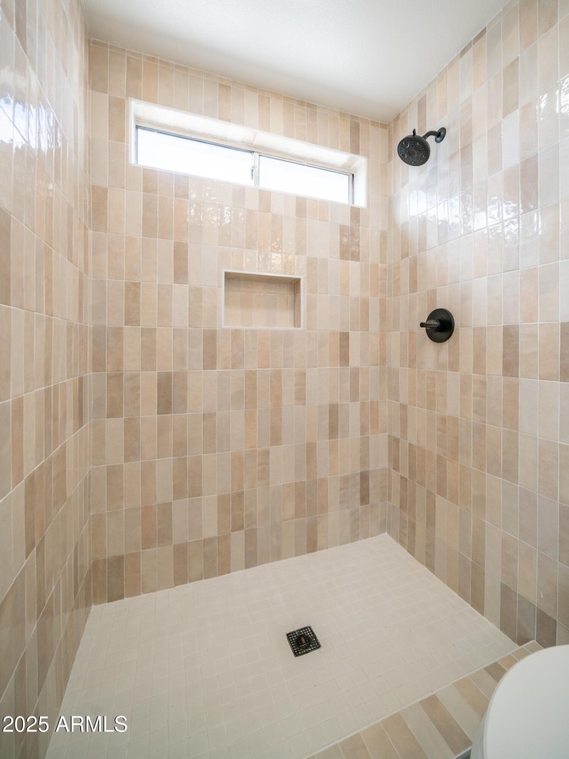 4981 W Michelle Dr-21