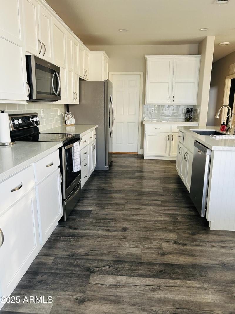 8) 64561-68fcf9642a5b5