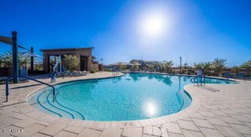 La Mira Discovery Community