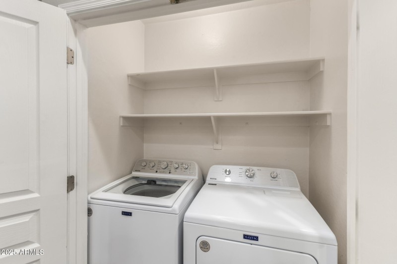 Washer & Dryer Included