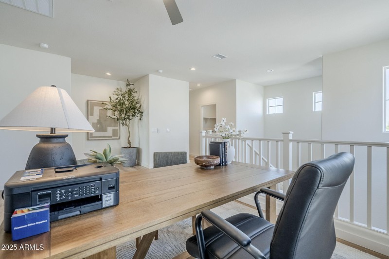 33-web-or-mls-Vine-33