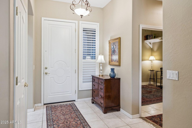 5-web-or-mls-11731-n-135th-pl