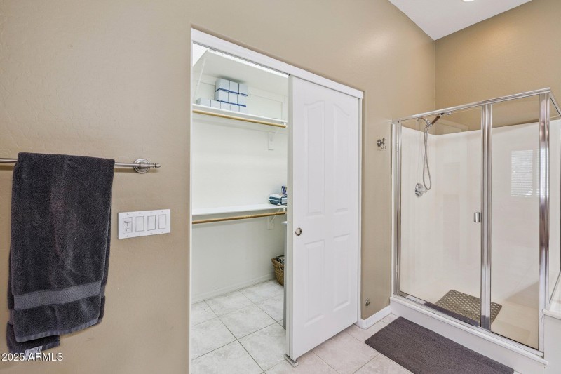 23-web-or-mls-11731-n-135th-pl