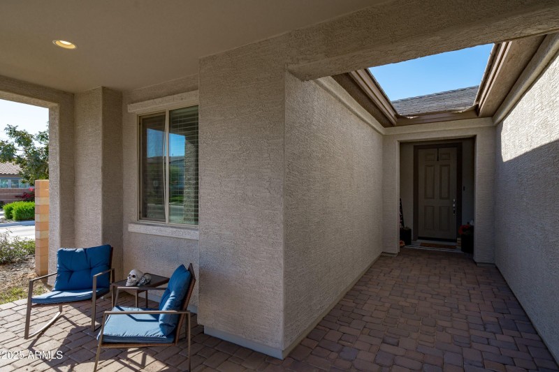 Entryway Front Porch