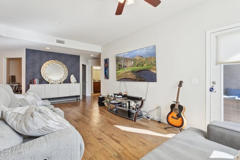 5-web-or-mls-5350-e-deer-valley-dr-4267