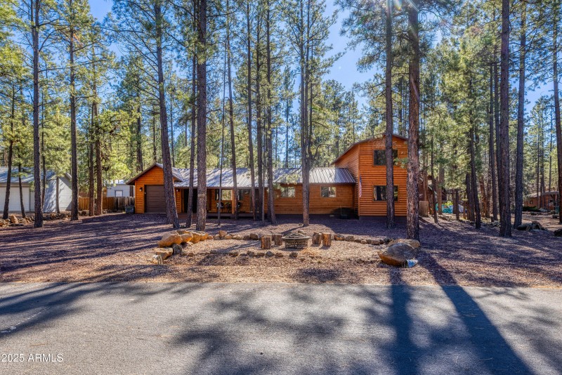 7185 Moon Creek Circle in Pinetop