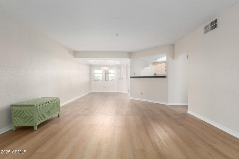 Light and Bright Living Room