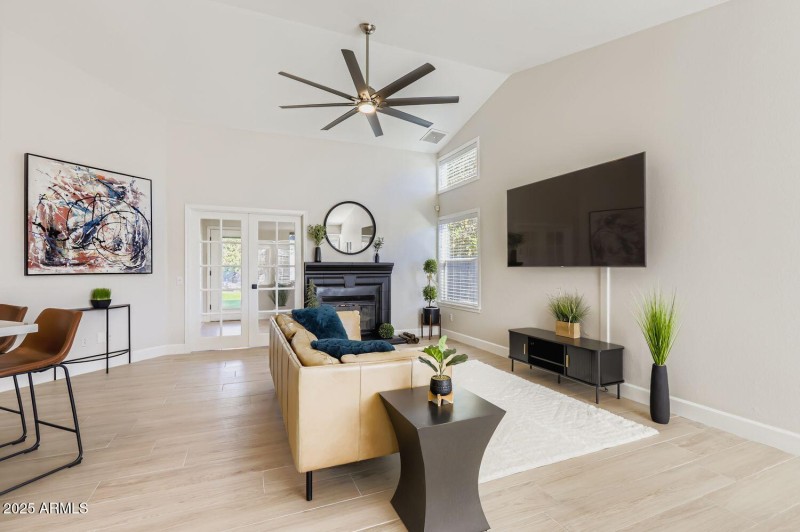 4314 E Whitney Lane - Web Quality - 007