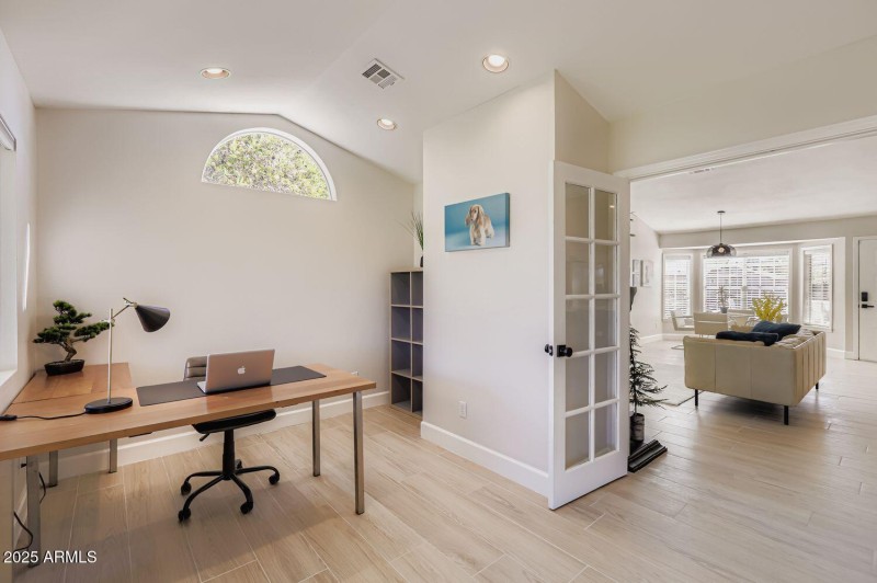 4314 E Whitney Lane - Web Quality - 015