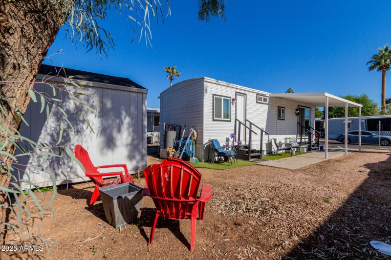 5601 W Missouri Ave. 87