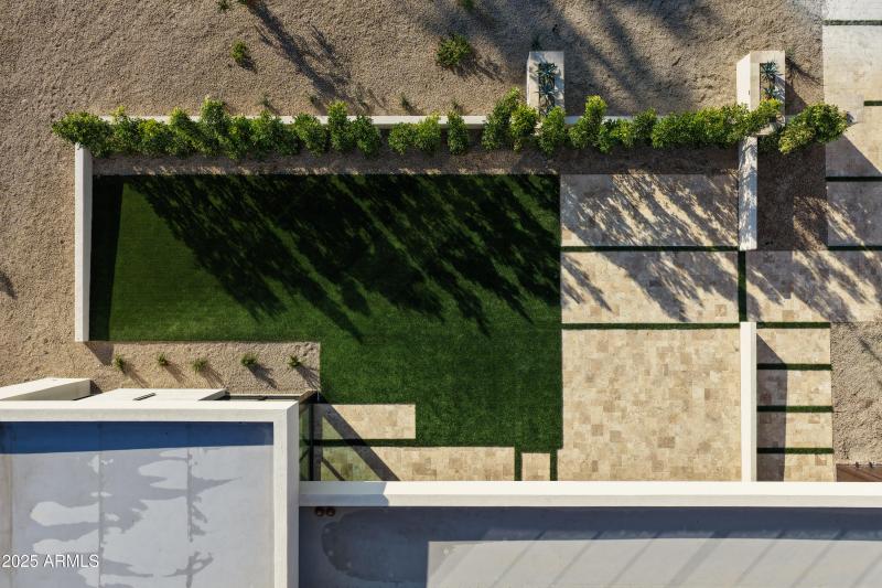 DJI_20251203092657_0471_D