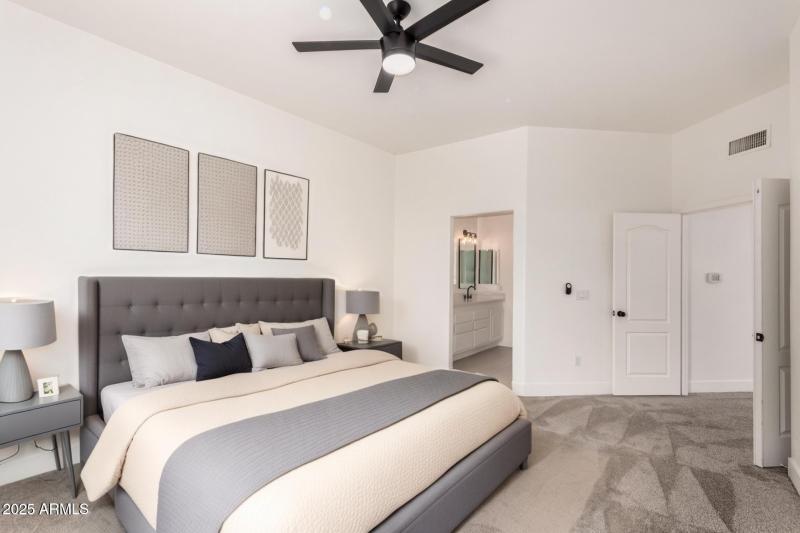 1747 E NORTHERN Avenue 263