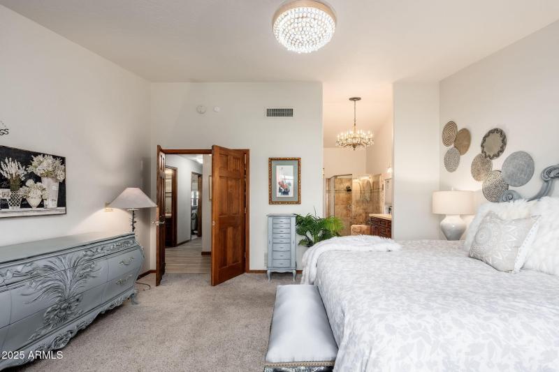 15122 E Palomino Blvd - 23