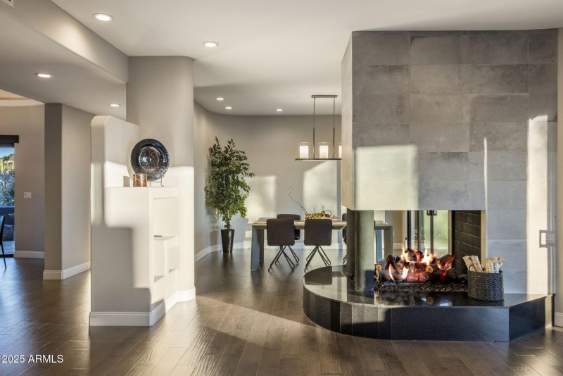 013_Two Way Fireplace to Dining