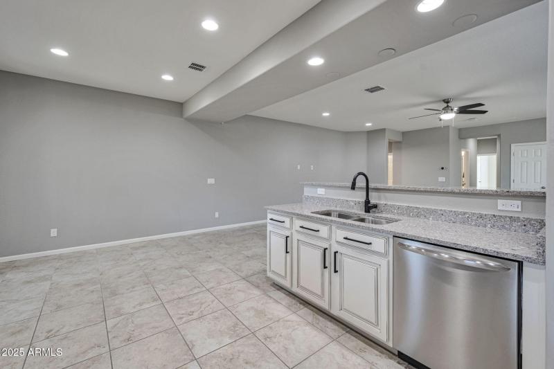 27278N77thAve_WS (7)