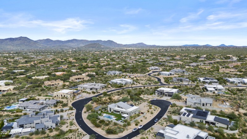 60_dji_20251121150015_0274_d