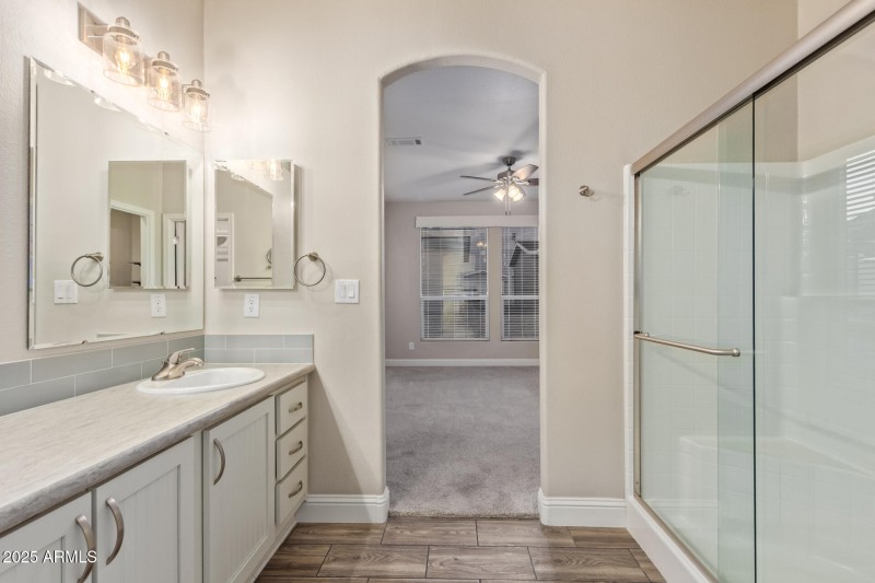 3301 S Goldfield RD 6039