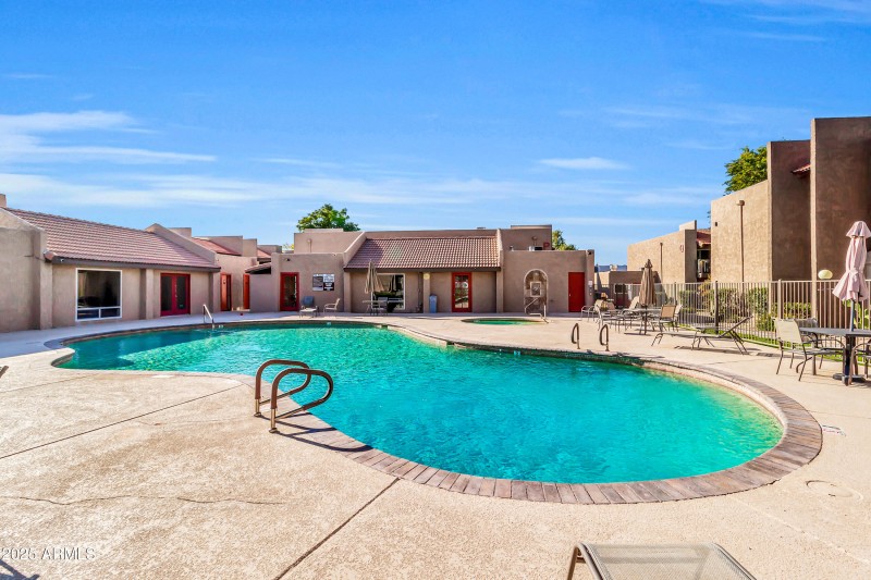 5525 E Thomas Rd F9-31