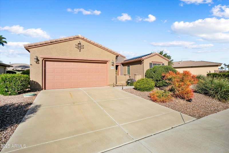 02-19722 N Regents Park Dr