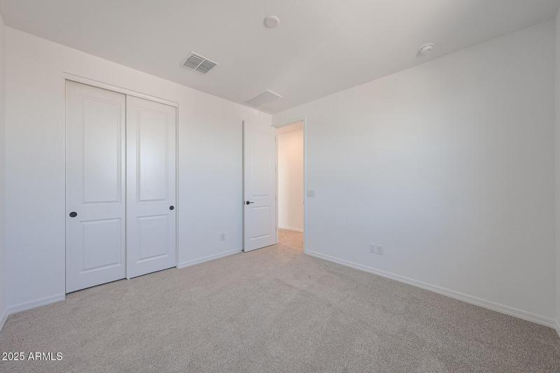 PHX_Pinnacle_Lot 2083_Lagoon_4139_bed2