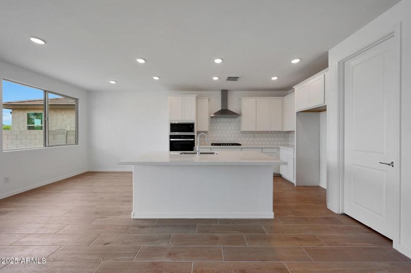 PHX_Landmarke_Lot 1044_Lagoon_790_Kitche