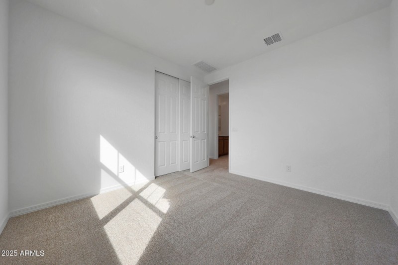 PHX_Landmarke_Lot 1042_Pacific_820_bed2