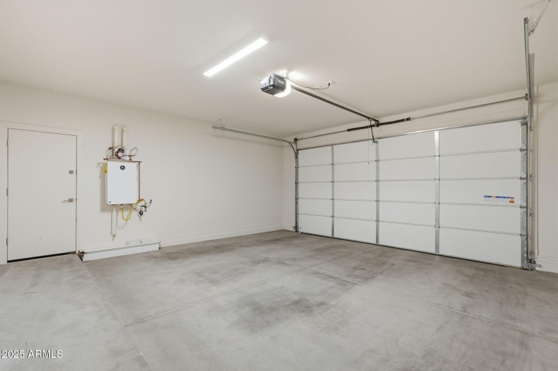 6568 N 15TH DR, Phoenix, AZ 85015