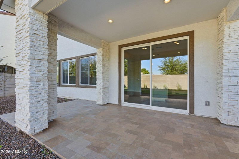 6568 N 15TH DR, Phoenix, AZ 85015