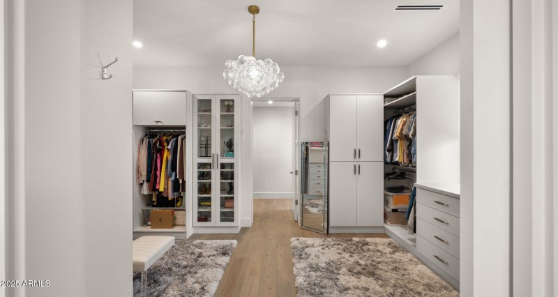 55-web-or-mls-Primary Bedroom11