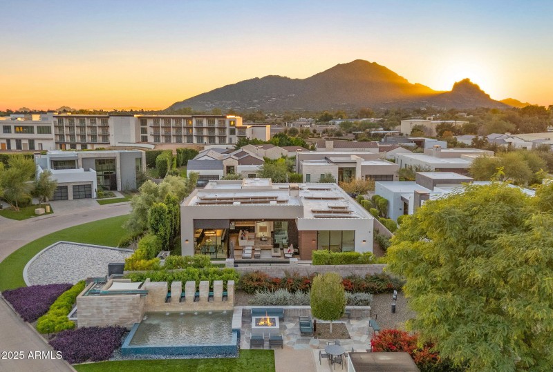 85-web-or-mls-TWILIGHT DRONE7