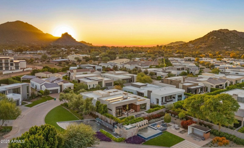 90-web-or-mls-TWILIGHT DRONE8