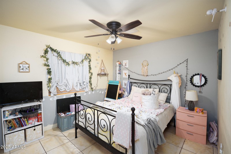 5845 N Bentley Drive - 20