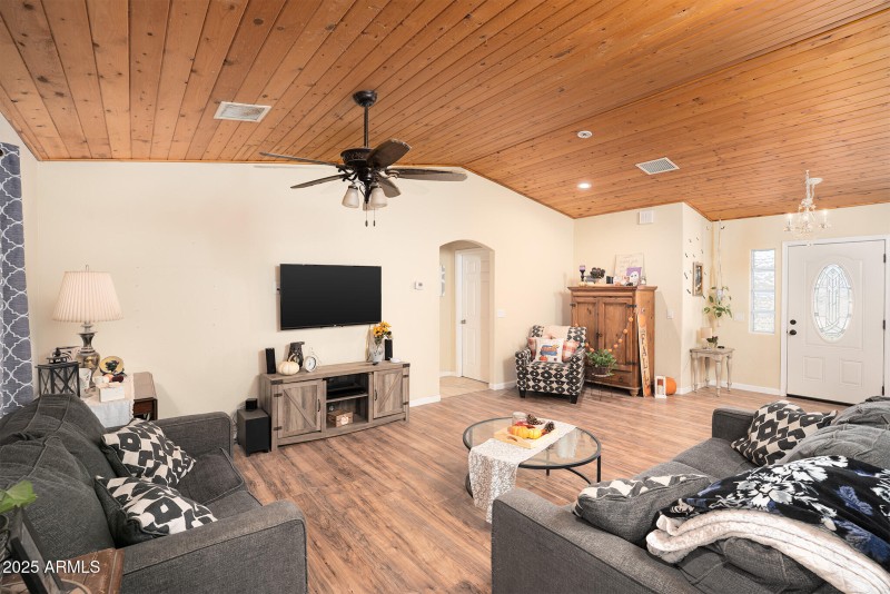 5845 N Bentley Drive - 06