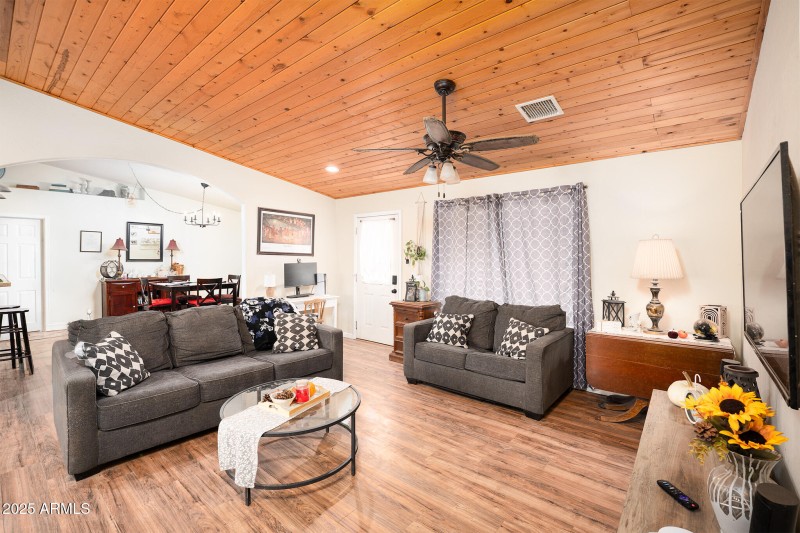 5845 N Bentley Drive - 08