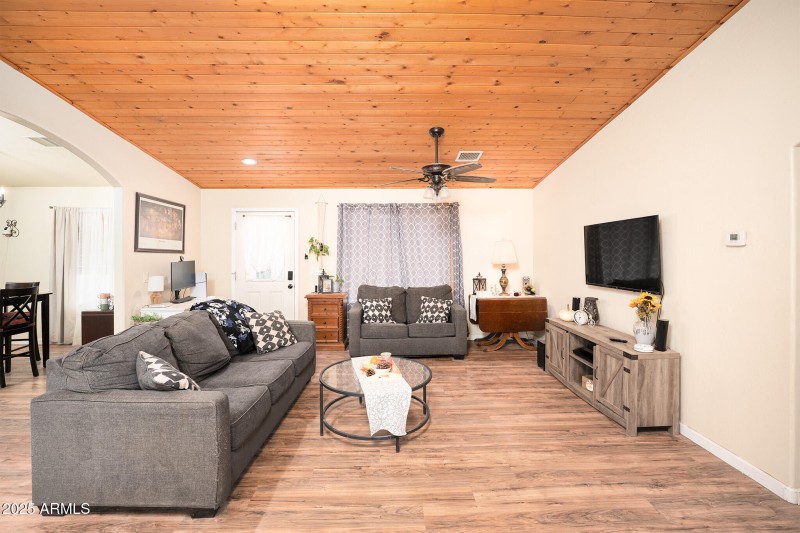 5845 N Bentley Drive - 07