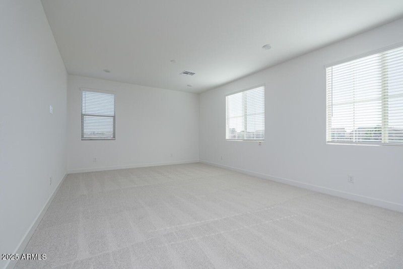 Tri Pointe Terraza 30 - Loft-1MLS