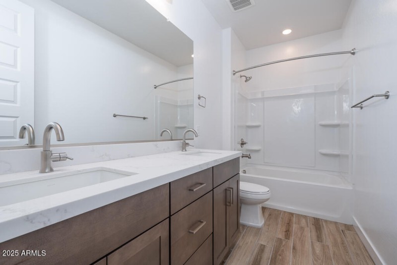 Tri Pointe Waterston Central 110 - Bathr