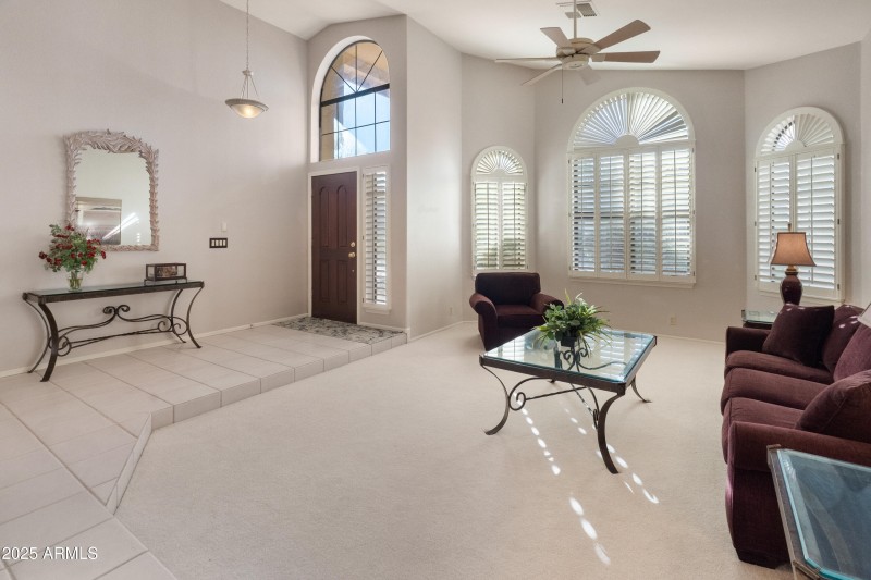 Walk in to Living Room