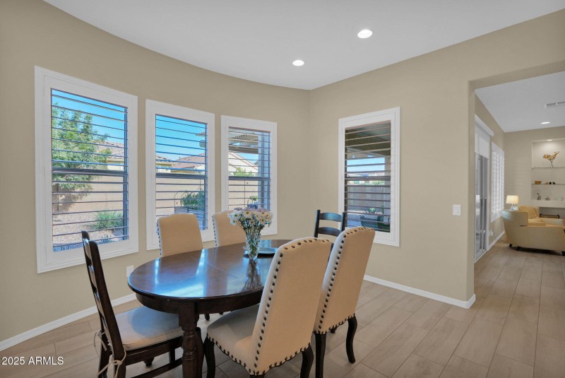 7794 Willow - 16Dining