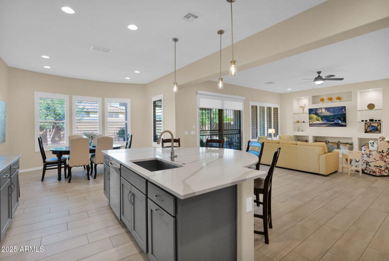 7794 Willow - 20Great Room