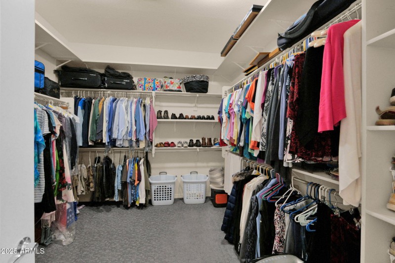 7794 Willow - 27Primary Closet