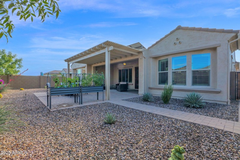 7794 Willow - 42Backyard