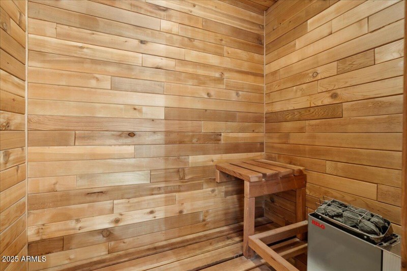 28-Primary Bathroom Sauna