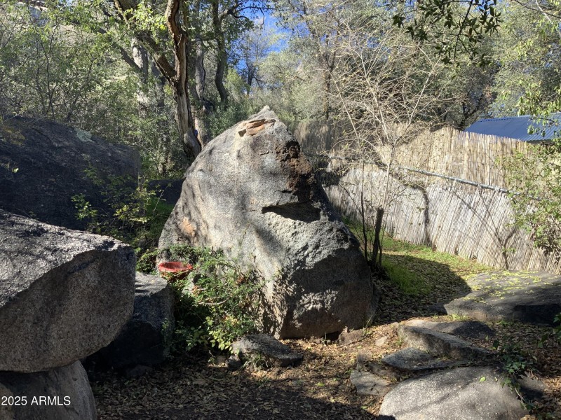 405E2495-EE22-4534-BADF-69C1519F484C