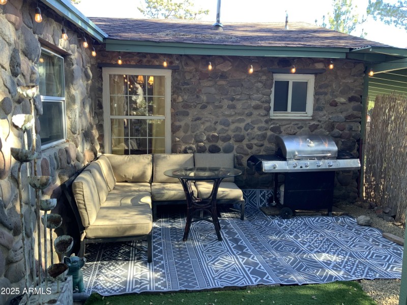 AF7D5E9F-BD72-4215-B341-3280FD53FC75