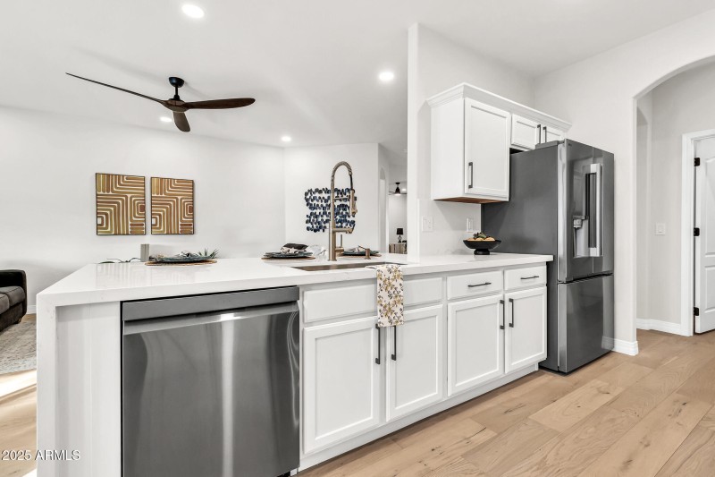 6082 S Bedford Pl-15_(2048)