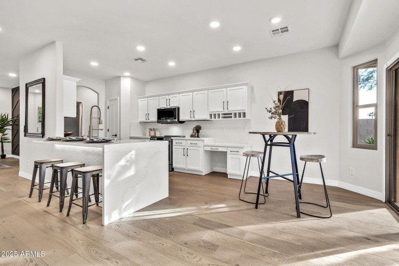 6082 S Bedford Pl-20_(2048)